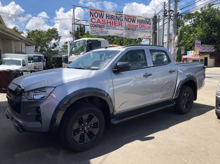 isuzu-dmax-2022-2