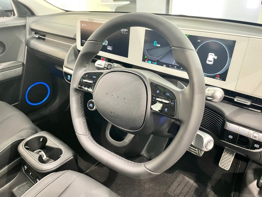 Hyundai-Ioniq-5-4