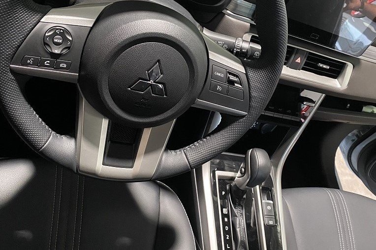 mitsubishi-xpander-4