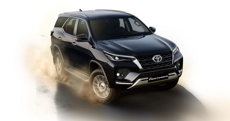 toyota-fortuner-2023-2