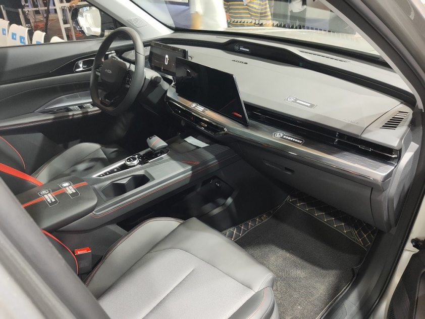 changan-oshan-z6-2022-4