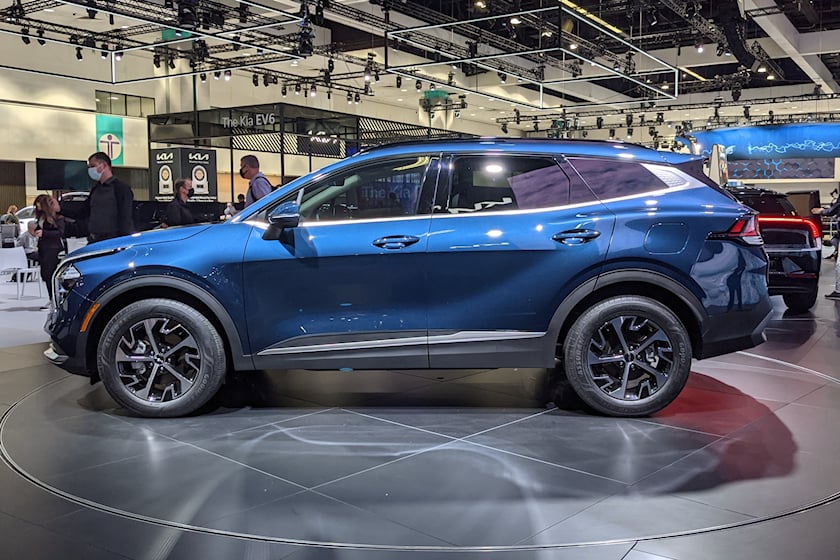 kia-sportage-hybrid-2023-1