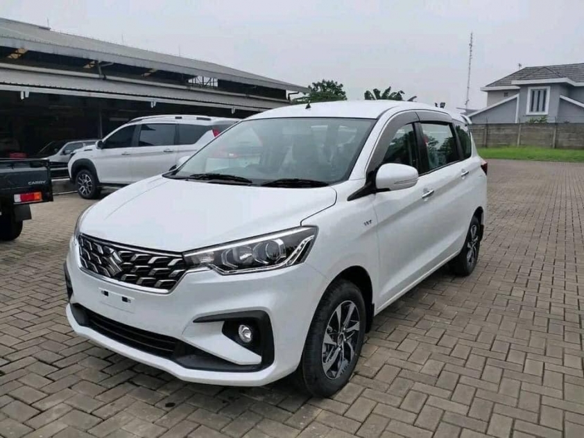 Suzuki Ertiga hybrid đã xuất hiện tại Việt Nam, đe nẹt Mitsubishi Xpander 184564