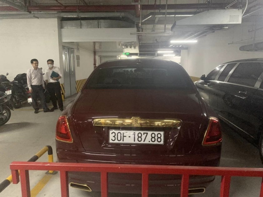 rolls-royce-ghost-ma-vang-1