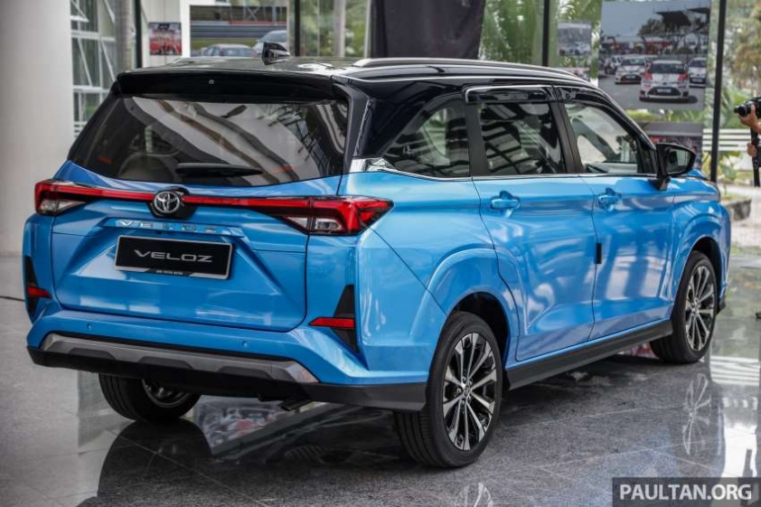 toyota-veloz-2022-3