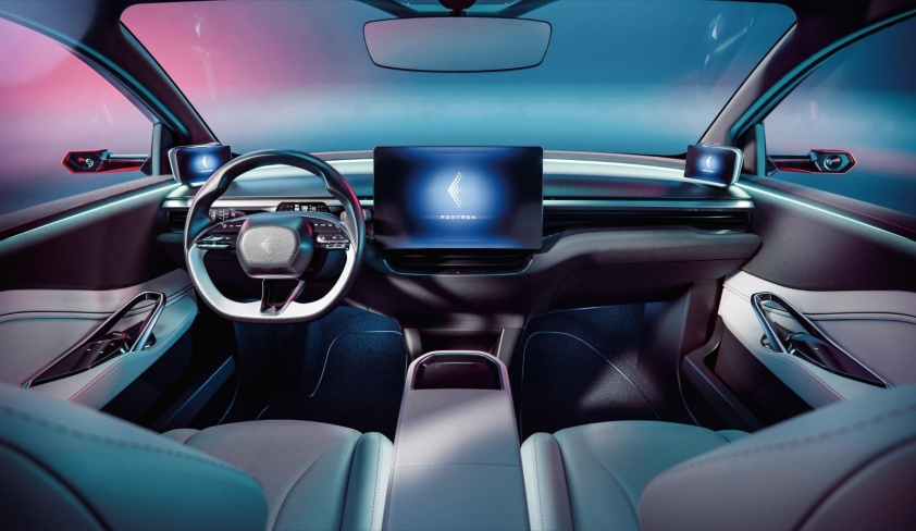 SUV điện siêu đẹp của nhà sản xuất iPhone ra mắt, cùng phân khúc VinFast VF 7 207761