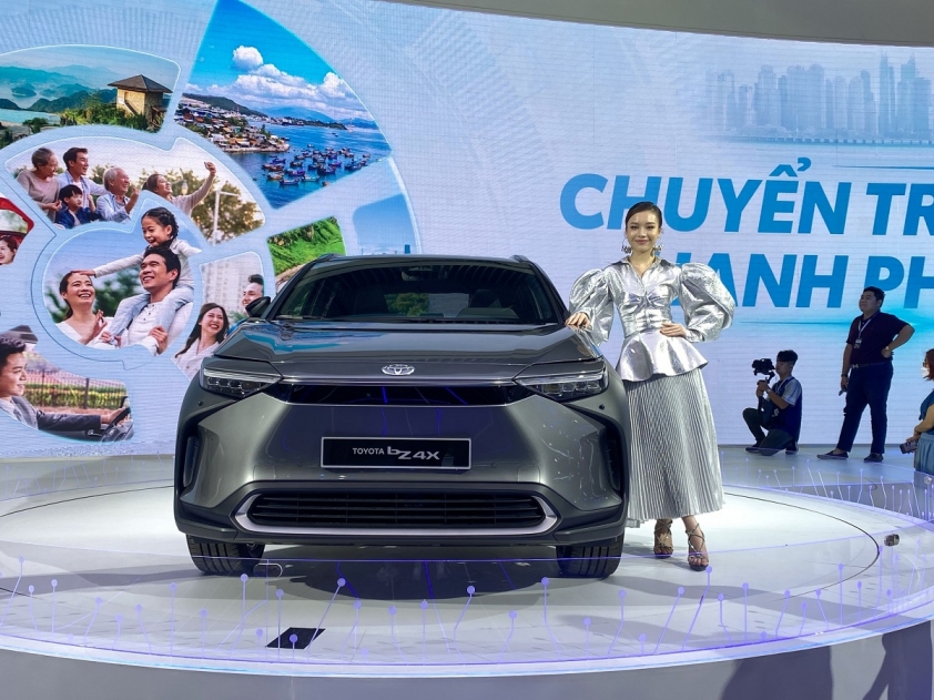 Dàn mỹ nhân chân dài