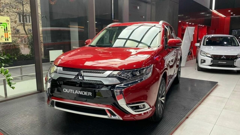 mitsubishi-outlander-2022-4