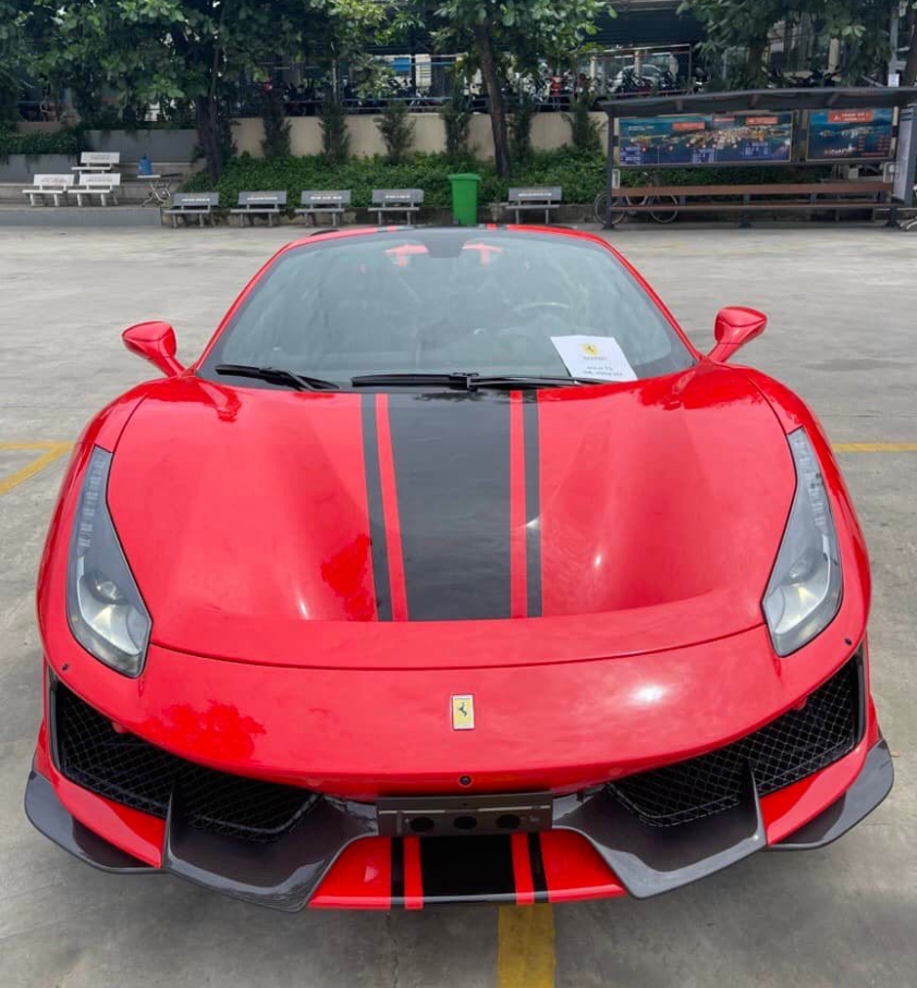 ferrari-488-pista-spider-3
