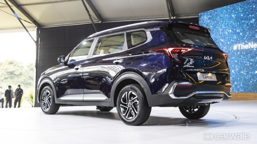 kia-carens-2022-3