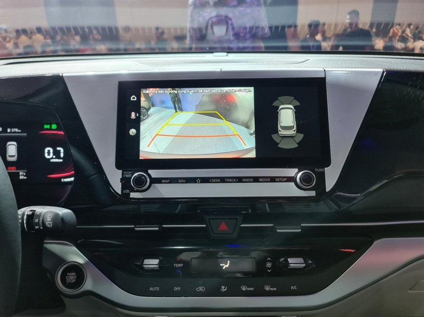 Giá lăn bánh Kia Carens 2023 vừa ra mắt tại Việt Nam 216517