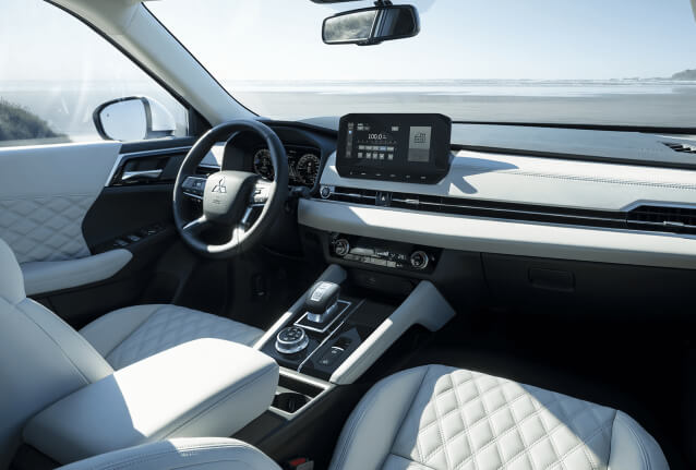 Mitsubishi Outlander 2023