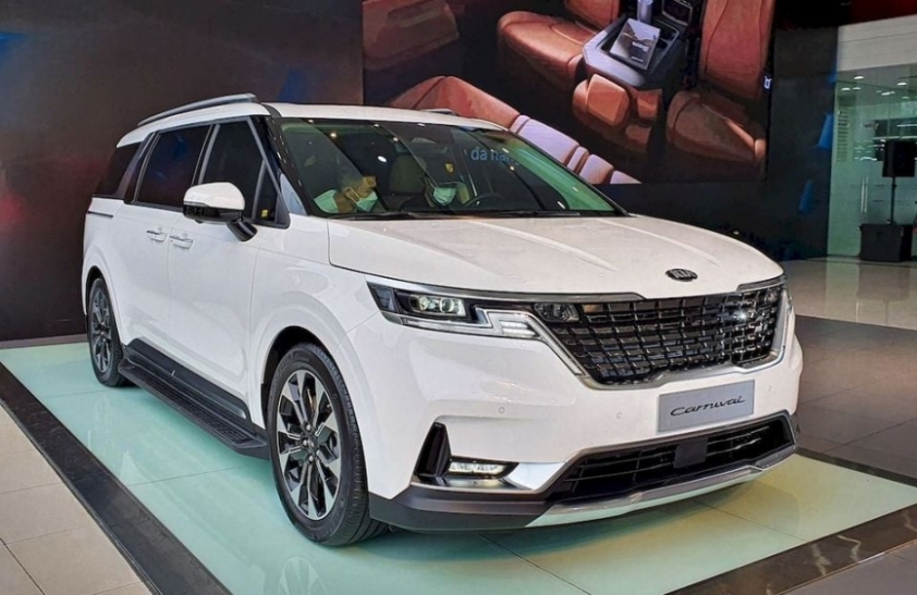 Kia Carnival