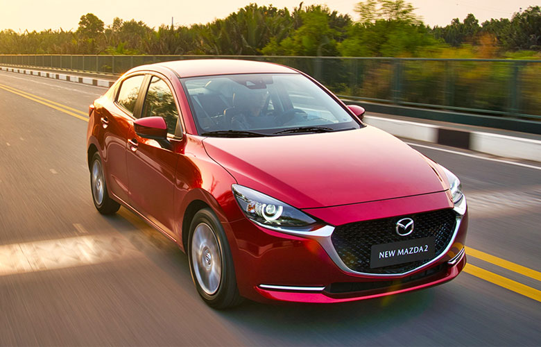 Mazda tung ưu đãi siêu hấp dẫn tháng 12: giảm giá, hỗ trợ 100% lệ phí trước bạ 230582