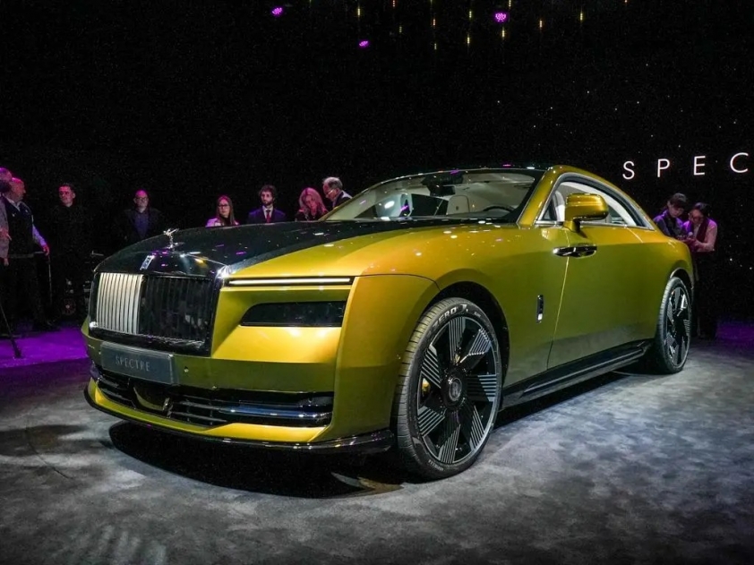 Rolls-Royce-Spectre