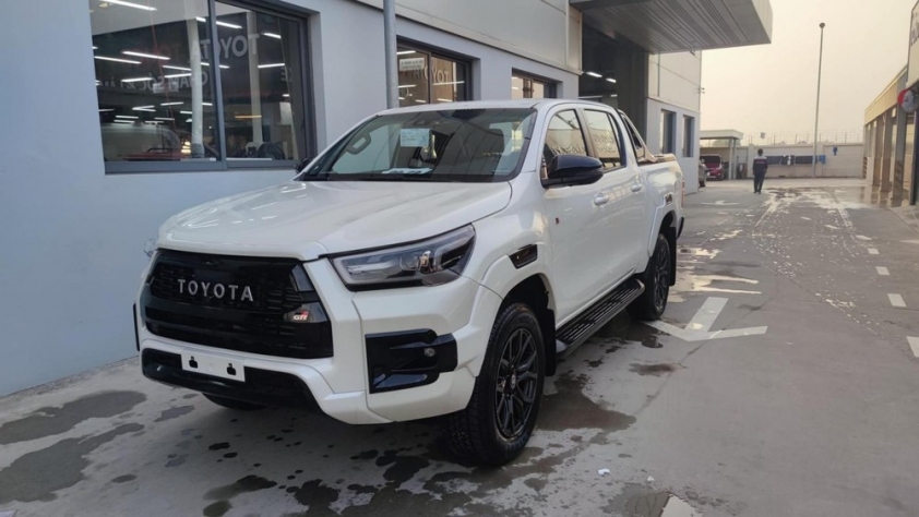 toyota-hilux-1