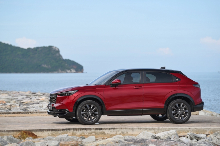 honda-hr-v-hybrid-2