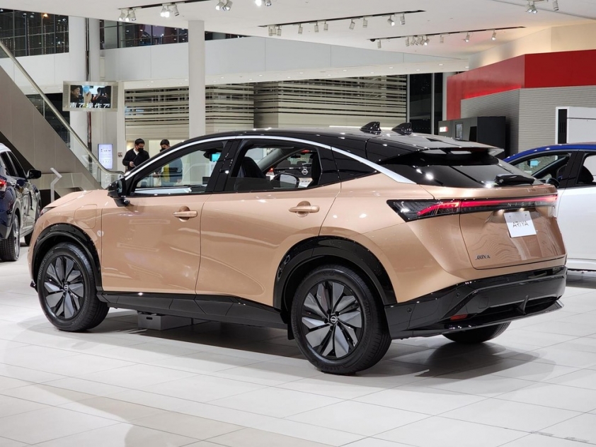 nissan-ariya-2