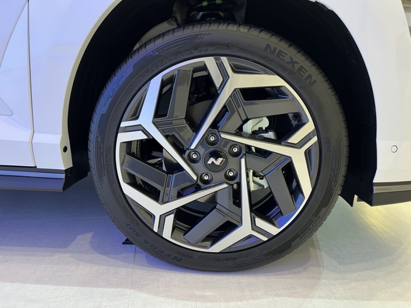 hyundai-kona-2024-3-1674113998.jpg