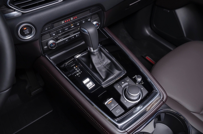 mazda-cx-8-3-1674195835.jpg