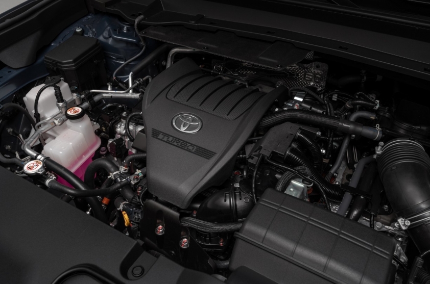 toyota-grand-highlander-2024-1-1675997672.jpg