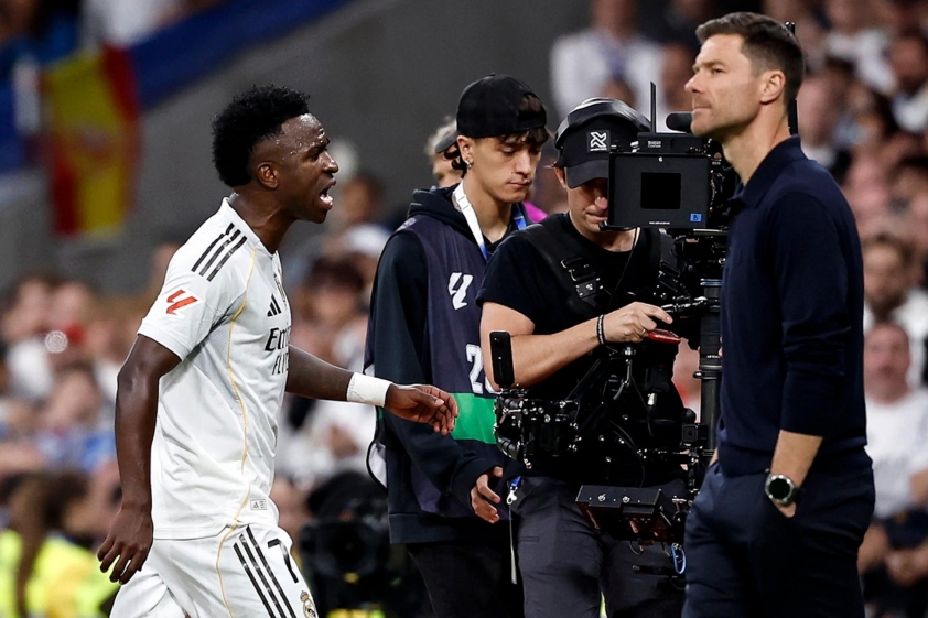 Real Madrid ra giá bán Vinicius – Ngôi sao Brazil đứng trước ngã rẽ lớn tại Bernabeu 739376