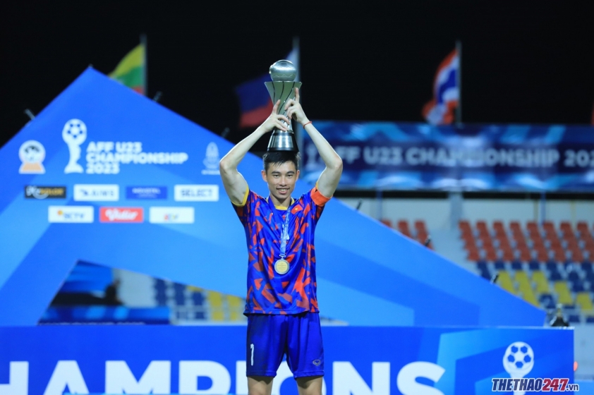 Bất ngờ với lý do người hùng U23 Việt Nam không đi đá giải Châu Á 319222