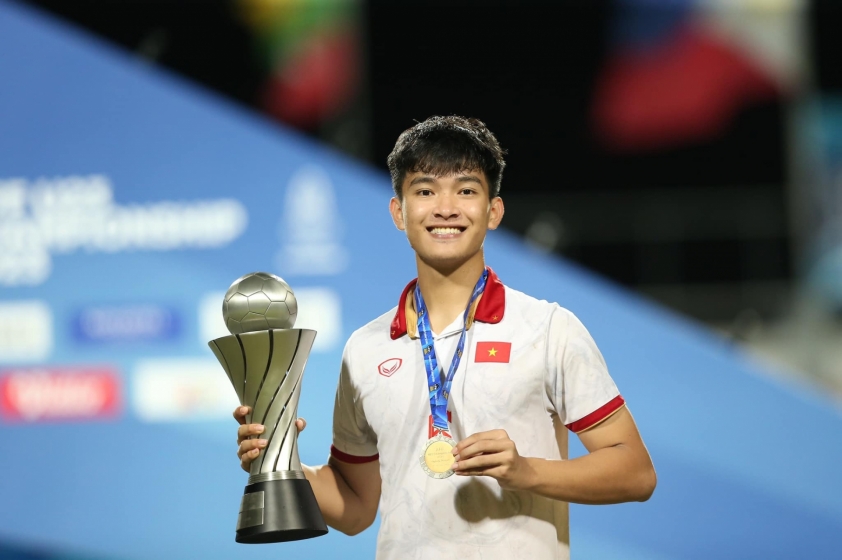 Những cầu thủ trẻ đáng xem tại V-League 2023/2024 343959