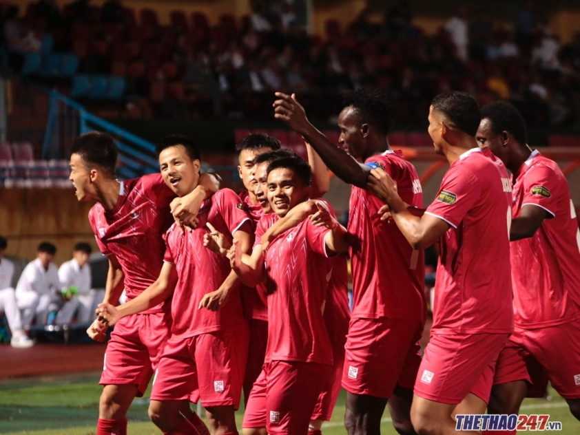 Điểm nhấn vòng 2 V-League 2023/2024: Tràn đầy sự hấp dẫn 349140