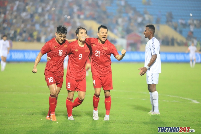 ĐT Việt Nam và những khó khăn khi đối đầu với Philippines 355413