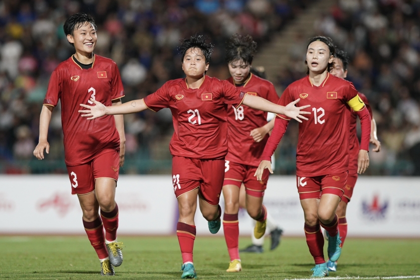 dt-nu-viet-nam-1704161525.jpg