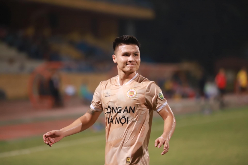 quang-hai-cahn-1705385111.jpg