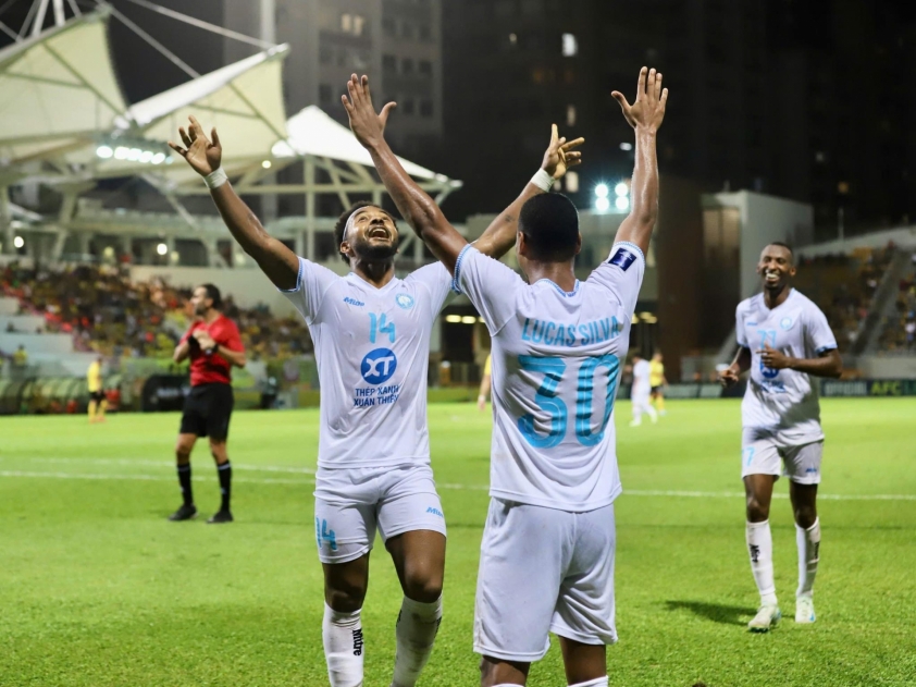 Trực tiếp Lee Man 0-2 Nam Định: Nhân đôi cách biệt 529773