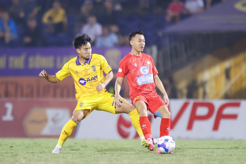 HLV Popov khen đội xếp bét bảng V-League chơi hay hơn nhiều đội lớn 554895