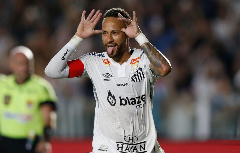 Neymar lập siêu phẩm phạt góc, 'gánh' Santos thắng đậm 596857