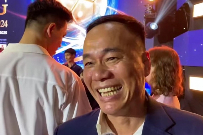 Bố Tiến Linh: 'Xem con nhận giải hồi hộp như trận Việt Nam vs Thái Lan' 598021