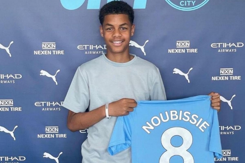 MU chiêu mộ thất bại tiền vệ tài năng bậc nhất Man City-671610