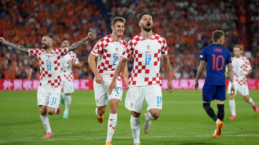 Bán kết UEFA Nations League, căng thẳng và kịch tính trong 120 phút-292285
