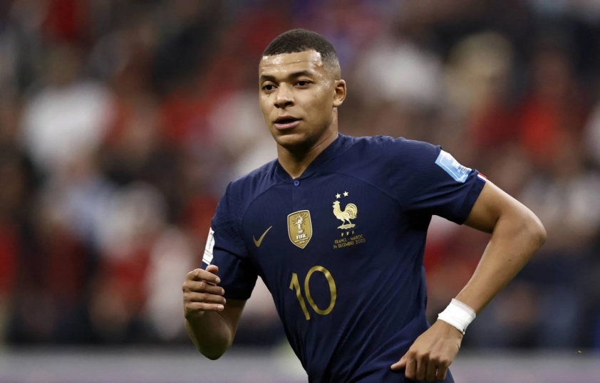 mbappe-1-1710976098.jpg