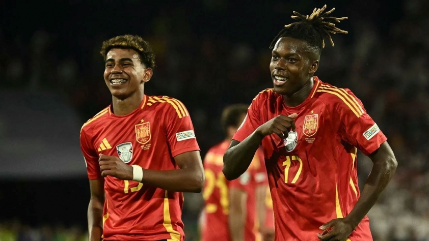 lamine-yamal-y-nico-williams-1722332328.jpg