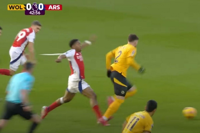 Arteta tức giận về thẻ đỏ của Arsenal, nhắc tới Bruno Fernandes của MU 587435