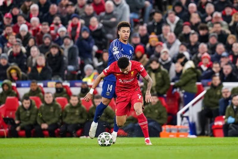 Hai sai lầm của Slot khiến Liverpool bị PSG loại khỏi C1 603489