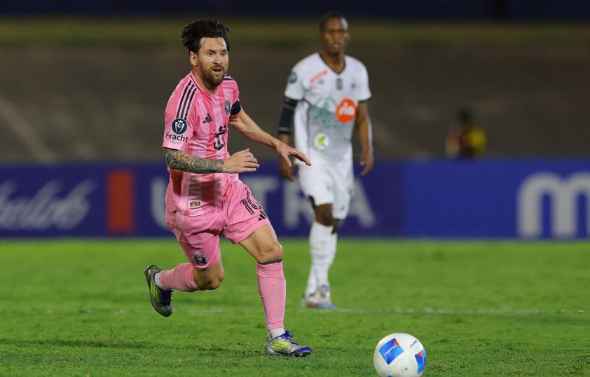 Lionel Messi đạt cột mốc đáng kinh ngạc 605192