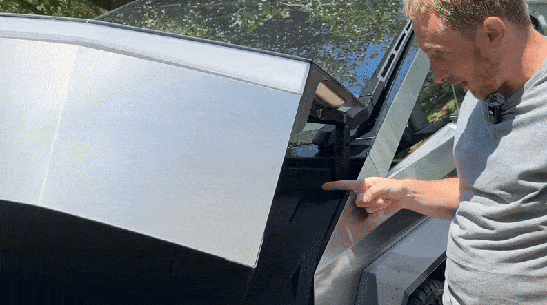 Lỗ hổng an toàn của Tesla Cybertruck sau khi Youtuber cố tình kiểm tra 456601
