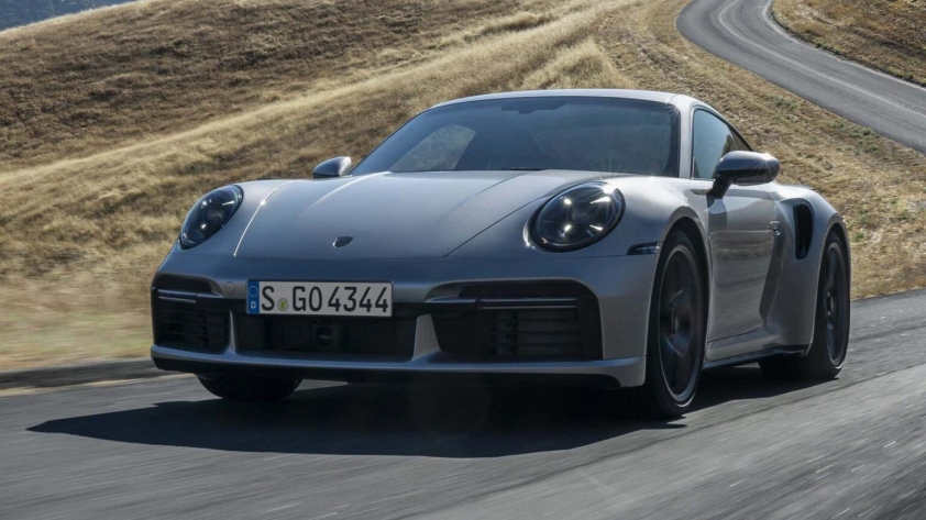 Porsche kỷ niệm 50 năm ra đời 911 Turbo với phiên bản đặc biệt, giới hạn số lượng 1.974 chiếc 516978