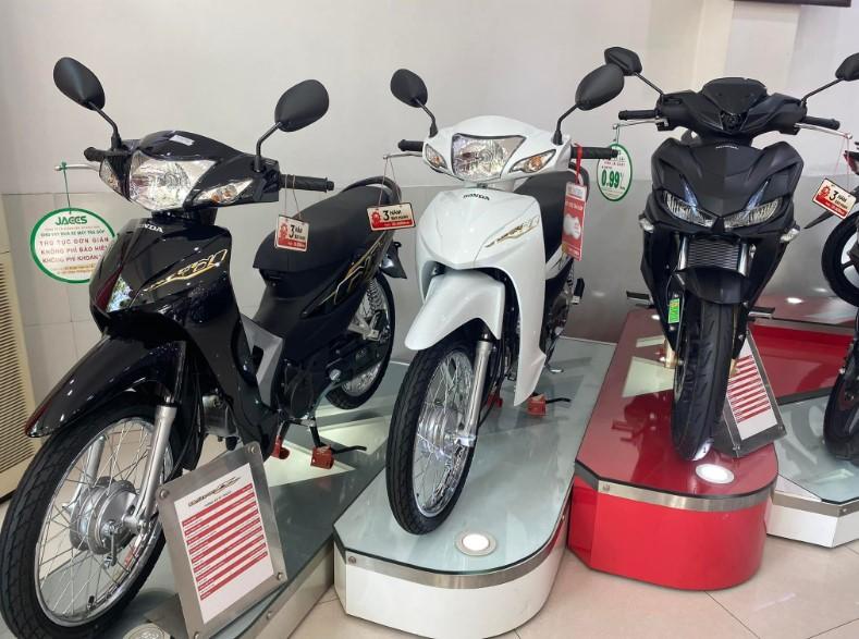 Loạt xe ga Honda chênh giá tới 10 triệu đồng trước thềm năm học mới 517958