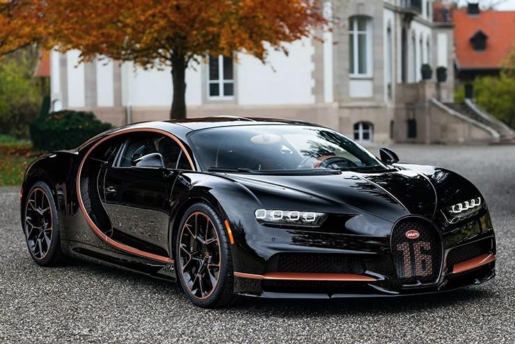 Sốc với giá trị cặp đèn pha của siêu phẩm Bugatti Chiron đủ để tậu Porsche 911 mới 519763