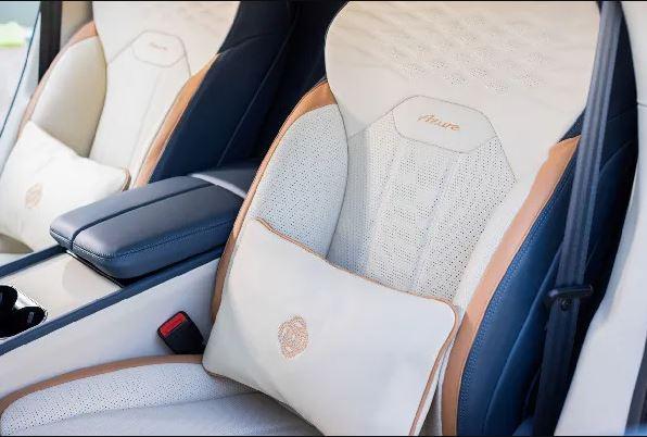 Bentley Bentayga EWB Azure Riviera Collection - SUV hạng sang mang đẳng cấp châu Âu 533696