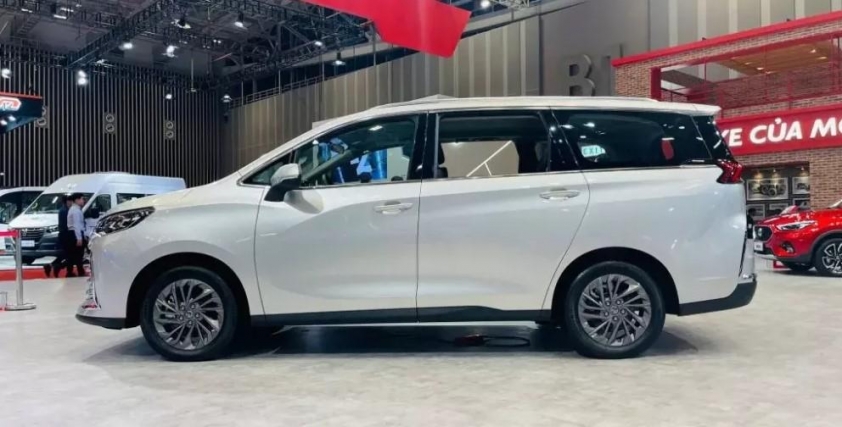 MG G50: Mẫu MPV cỡ trung giá rẻ chốt lịch ra mắt tại Việt Nam 575412