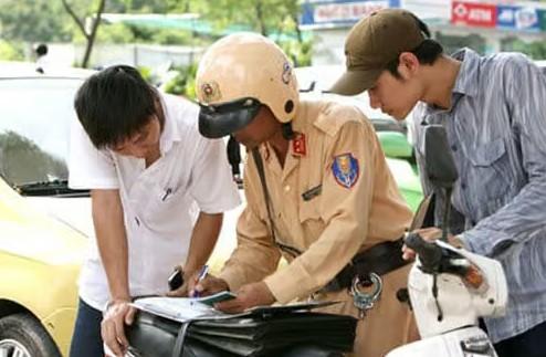 Từ 2025, vi phạm giao thông nguy hiểm có thể tước bằng lái đến 24 tháng 579460